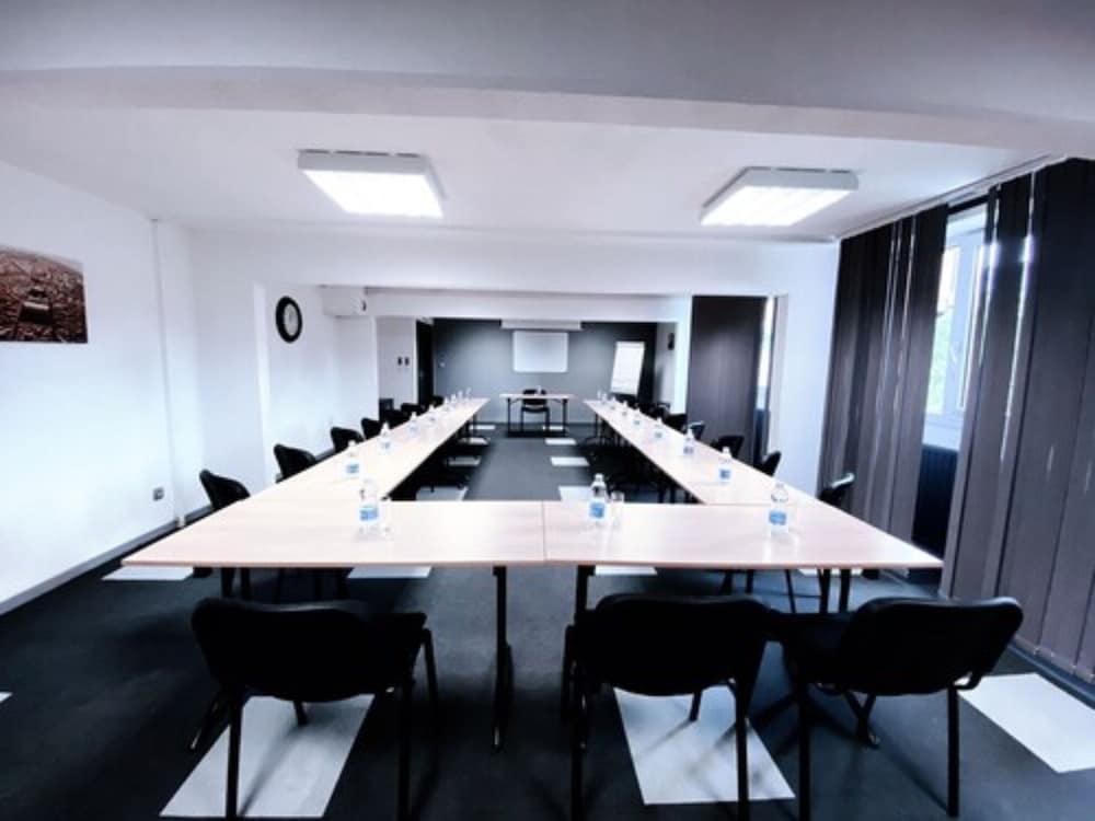 The Originals City, Hotel Ariane, Toulouse Sud Labege Luaran gambar