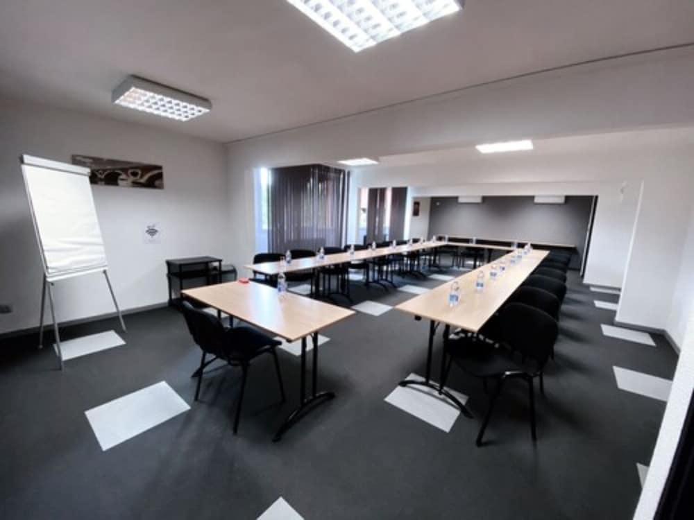 The Originals City, Hotel Ariane, Toulouse Sud Labege Luaran gambar